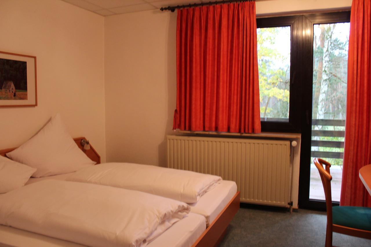 Hotel Hubertus Brome Экстерьер фото